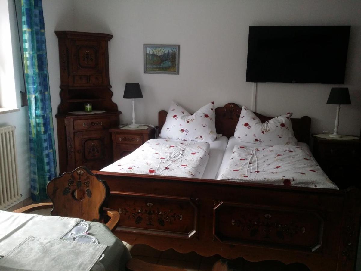 Schwarzwald - Villa Appartments Titisee Екстериор снимка