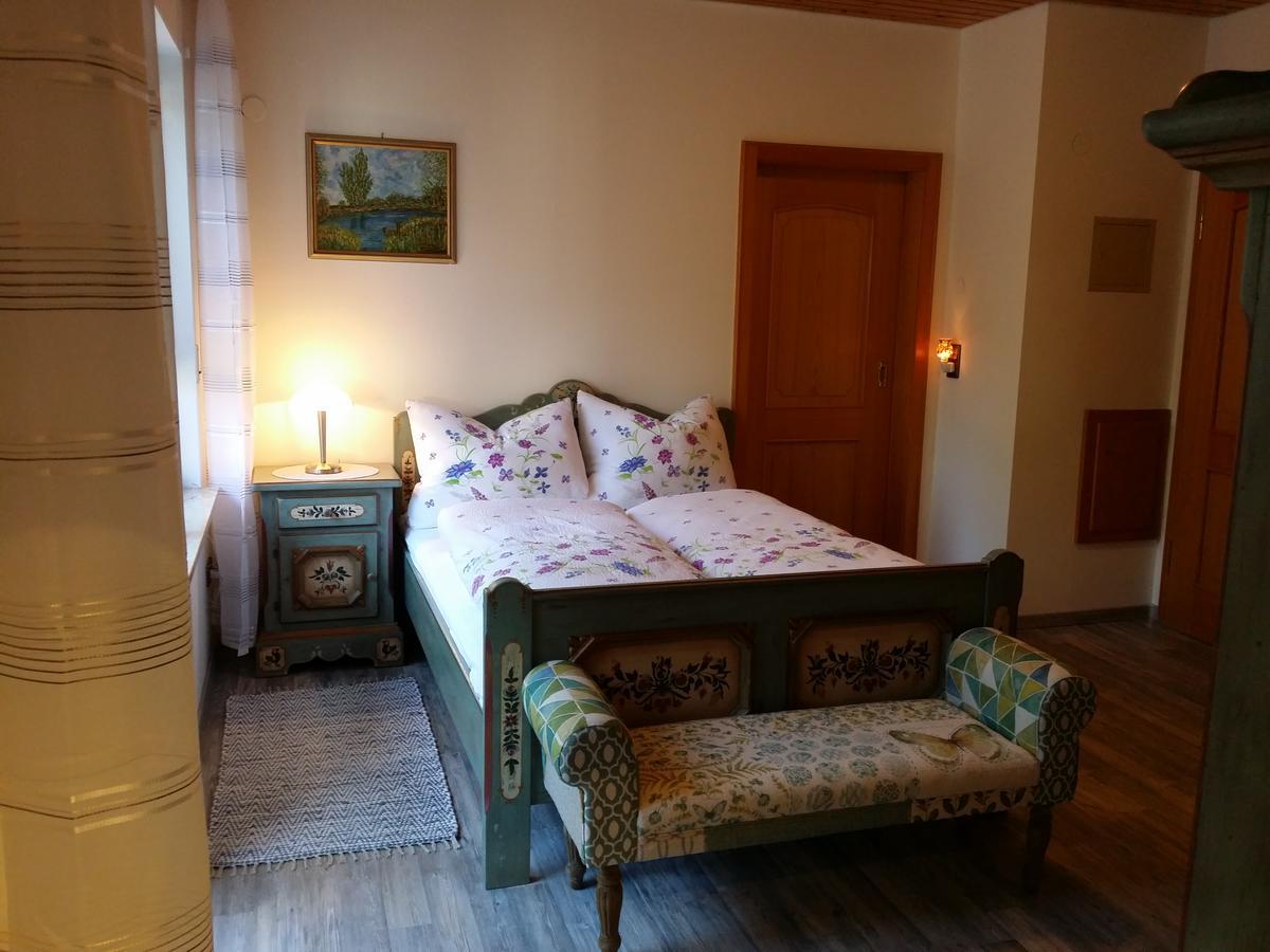 Schwarzwald - Villa Appartments Titisee Екстериор снимка